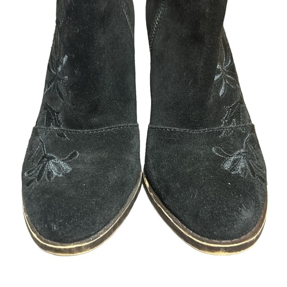 Lucky Brand Eleanor 2 Women's Black Suede Floral Embroidered Bootie 8M - Picture 5 of 11
